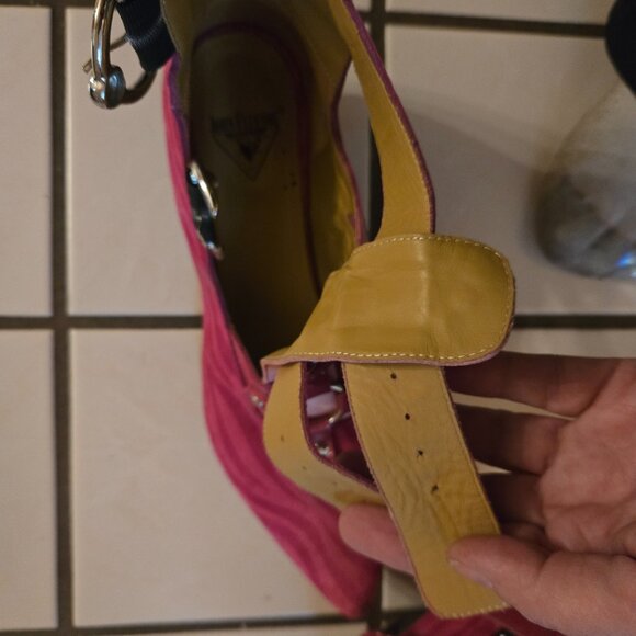 John Fluevog Tammie Rose Pink Zebra Sz. 7.5. $165 - Picture 5 of 6